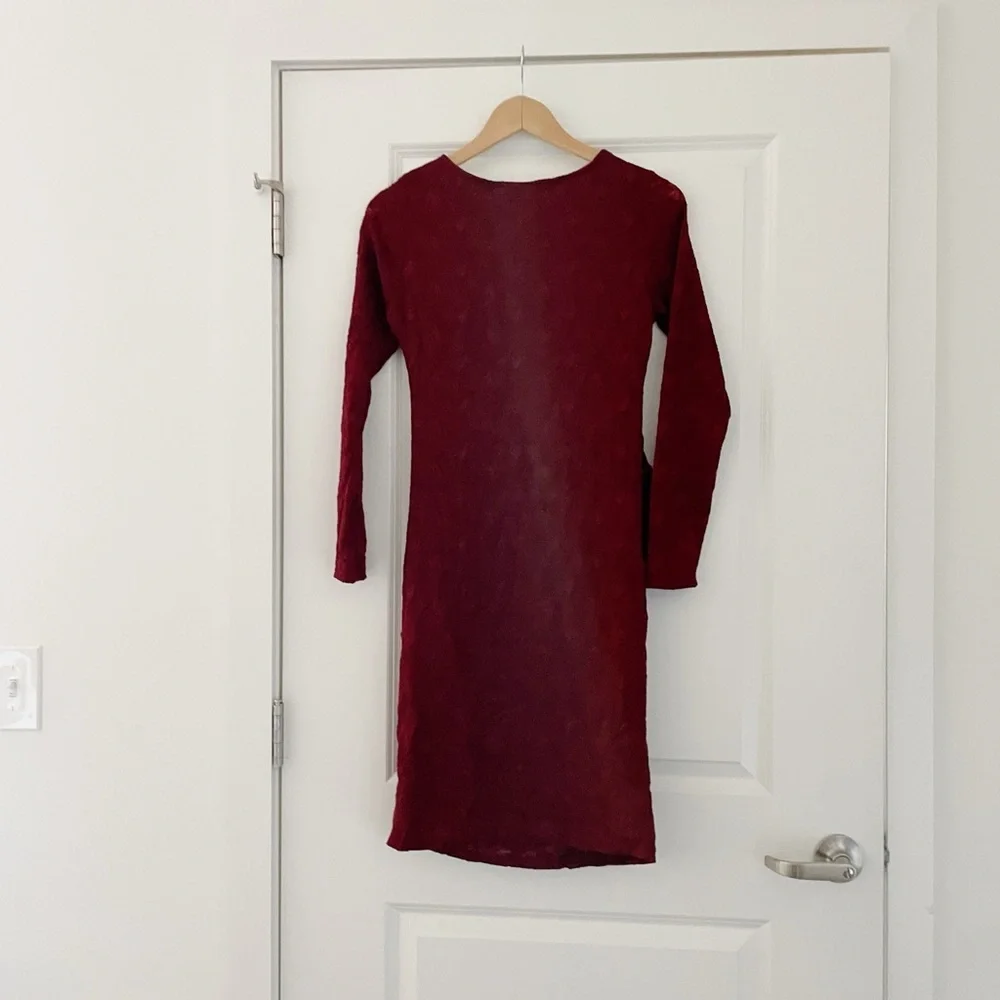NWT Pinkblush Maternity Ruched Lace Dress Burgundy - Picture 5 of 10